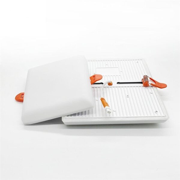 ĮMONTUOJAMAS ŠVIESTUVAS DOMOLETTI FRAMELESS. 10W. 4000°K.LED